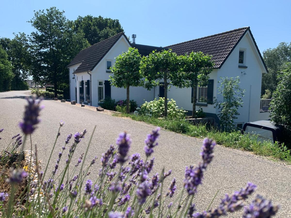 Luxury Guest House - Eik Aan De Dijk Aalst Exteriör bild